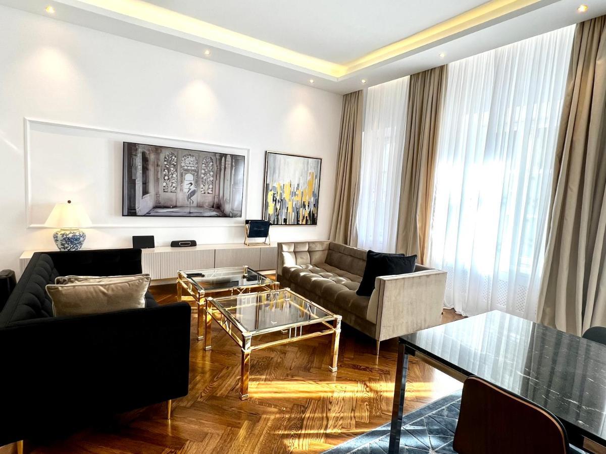 Luxury Apartments Mondrian Market Square III Varsovia Exterior foto