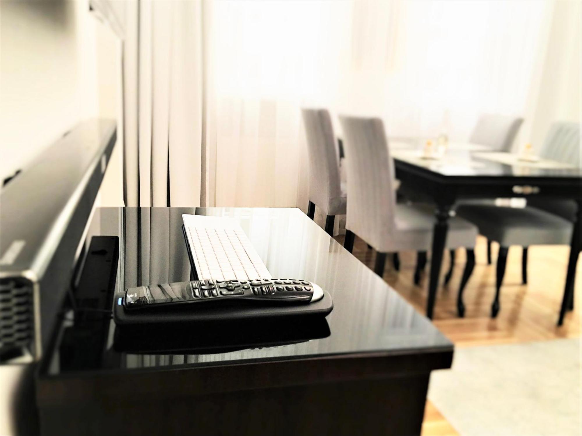 Luxury Apartments Mondrian Market Square III Varsovia Habitación foto